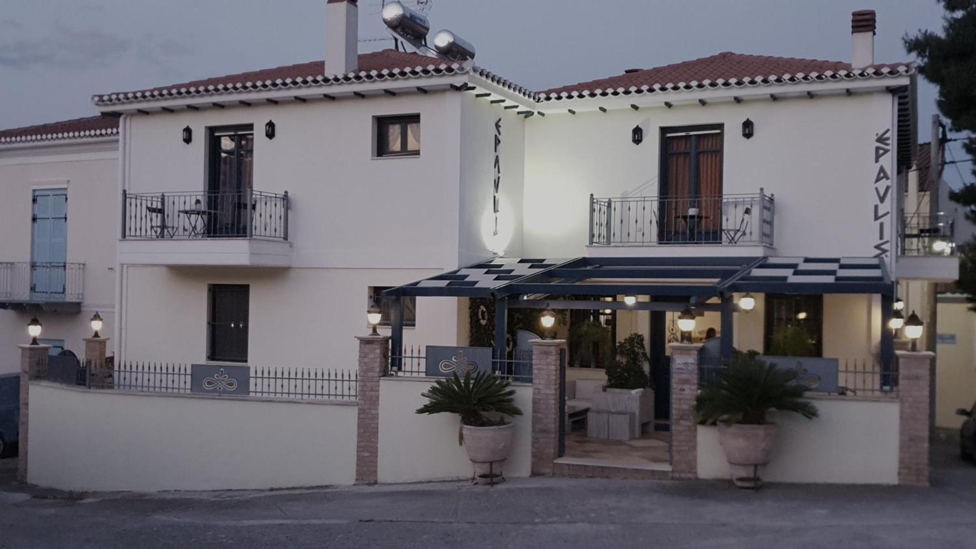 "Epavlis Boutique Galaxidi" Hotel ภายนอก รูปภาพ